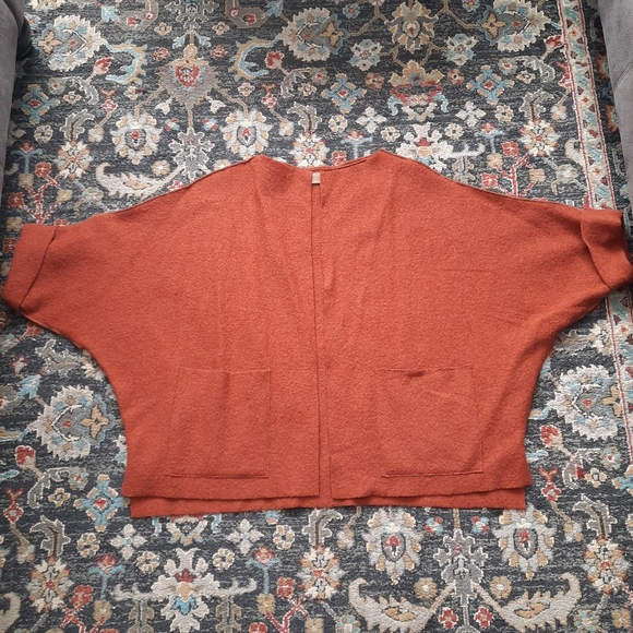 Wool Coatigan by loom and hyde - Picture 5 of 10